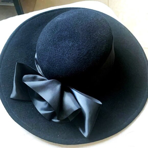 Black wool wide brim picture hat with satin ribbon and bow trim - Picture 1 of 4